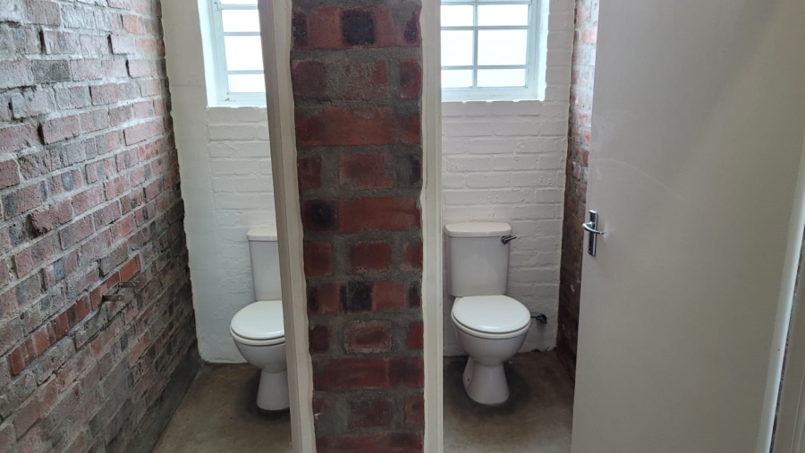 To Let commercial Property for Rent in Diep River Western Cape